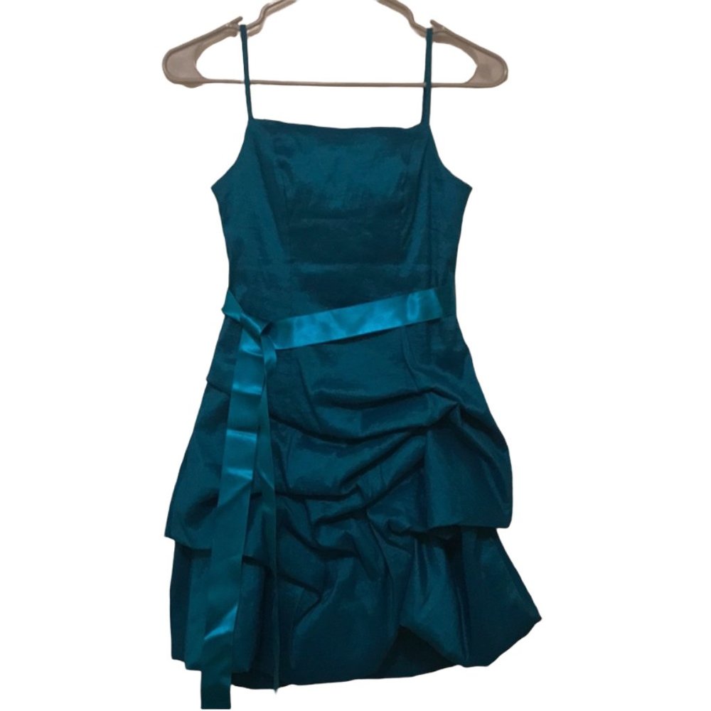 {Jessica McClintock} Shiny Blue Formal Dress - Size 12